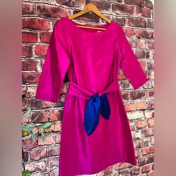 Bright Fuchsia Midi Dress with Navy Tie Waist - Picture 2 of 11